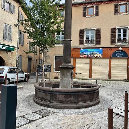 Ambert Centreville La Studette Tout Confort エクステリア 写真